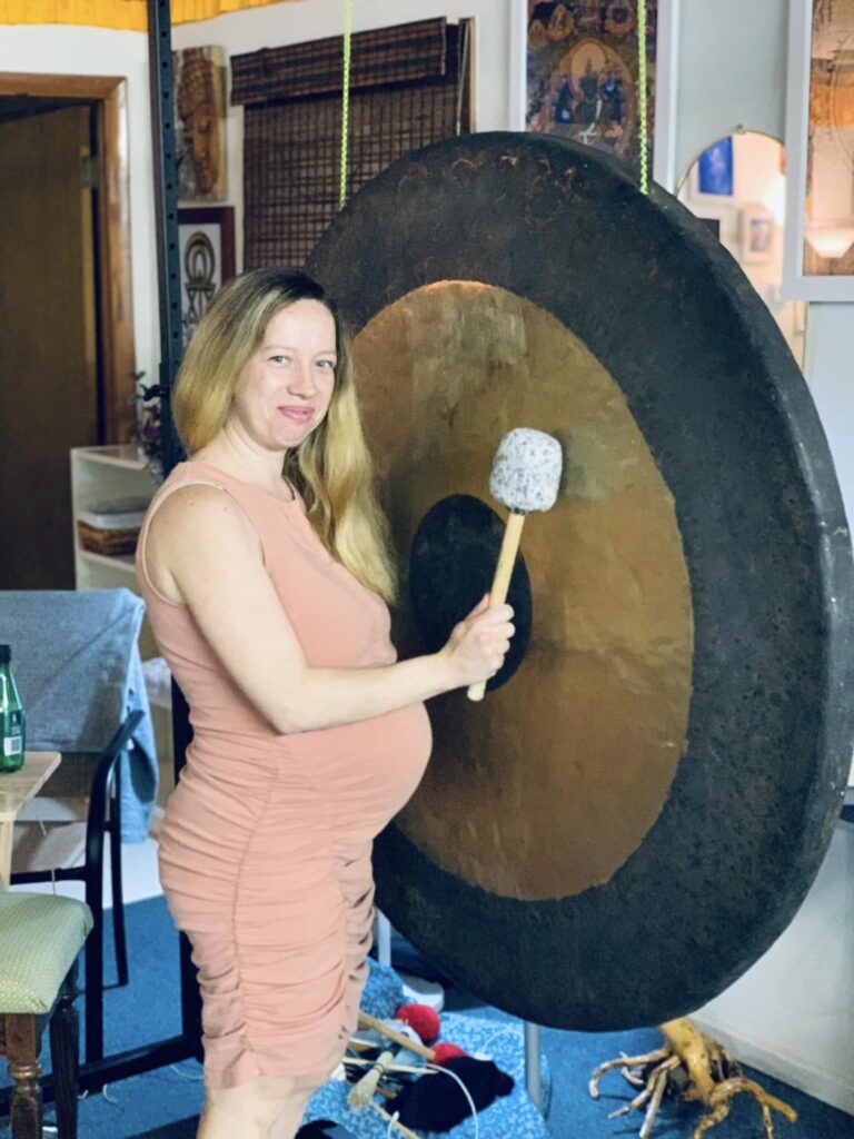 pregnant with gong